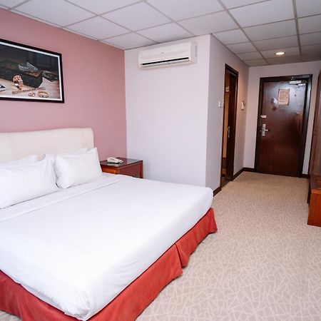 Jewels Hotel Kota Bharu Exterior foto