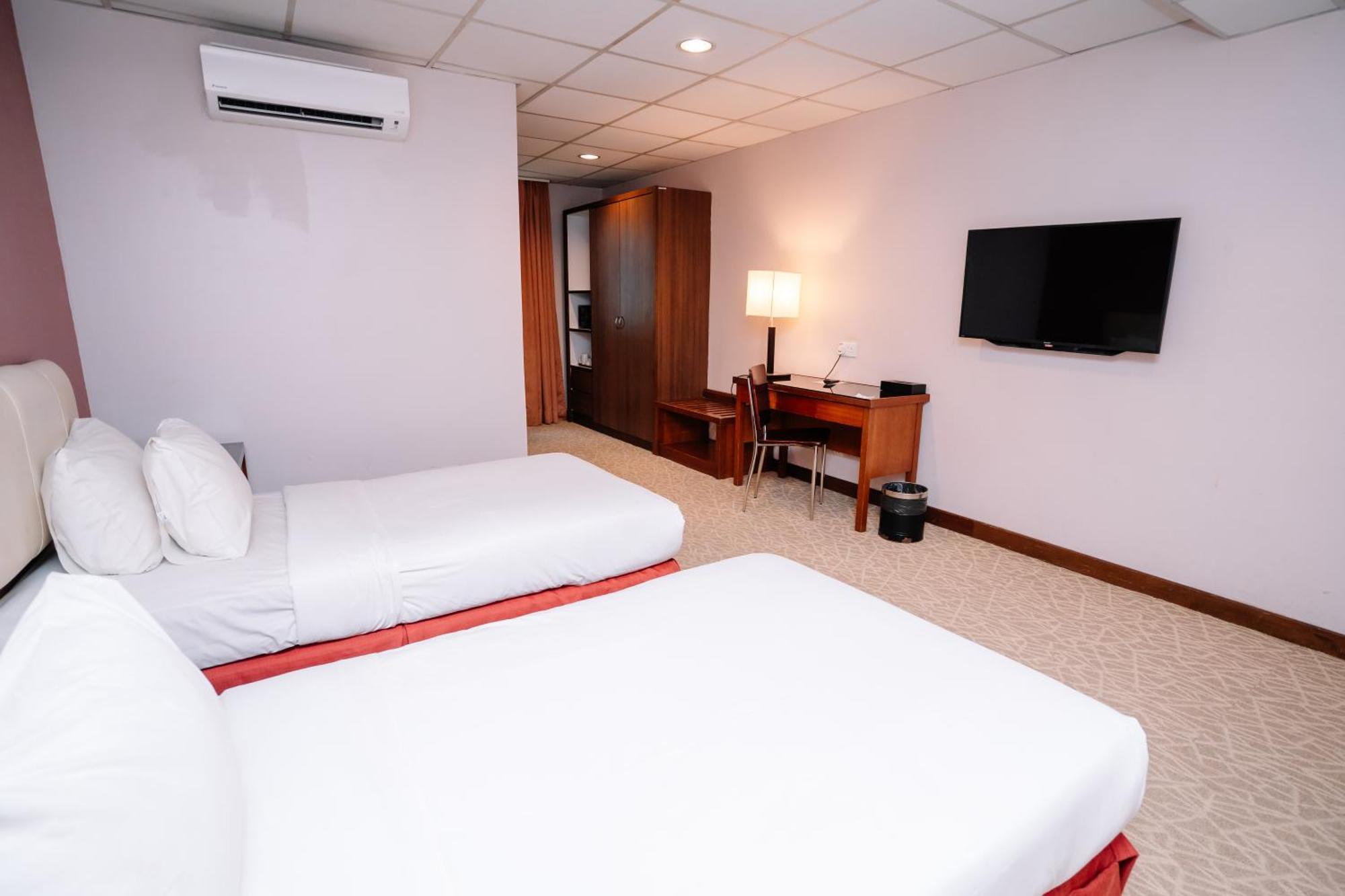 Jewels Hotel Kota Bharu Exterior foto